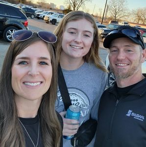 Meet your Posher, Carrey